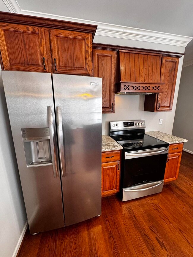 Building Photo - 4320 Creek Valley Way