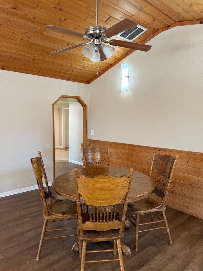 Building Photo - Charming Barndominium Rental with Scenic F...