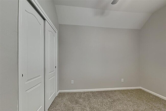 Building Photo - 22447 Stamford Brook Ct