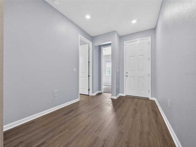 Building Photo - 8053 Cherrystone St