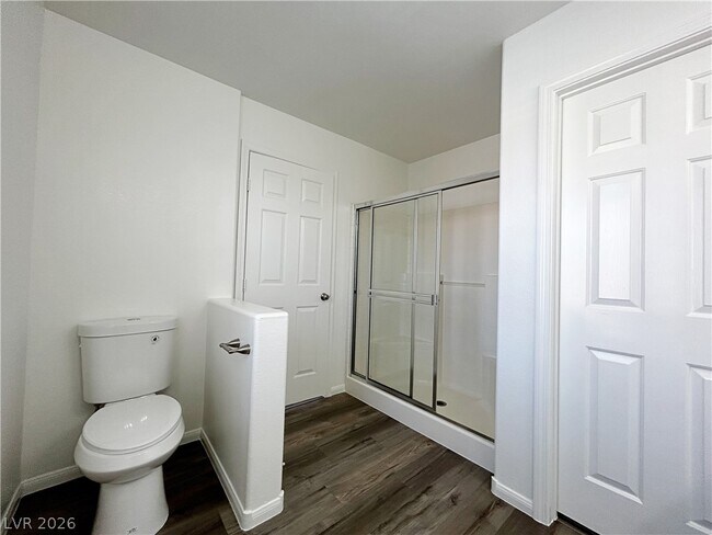 Building Photo - 897 Blushing Rose Pl