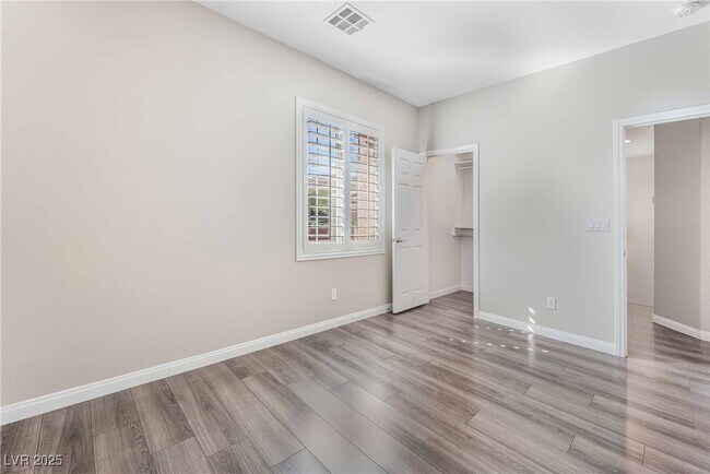 Building Photo - 11371 Merado Peak Dr