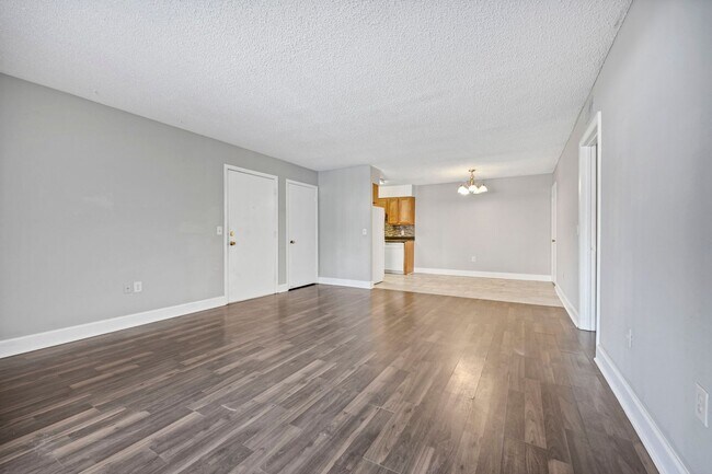 Building Photo - cpg4