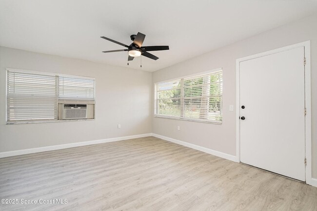 Building Photo - 122 Niemira Ave