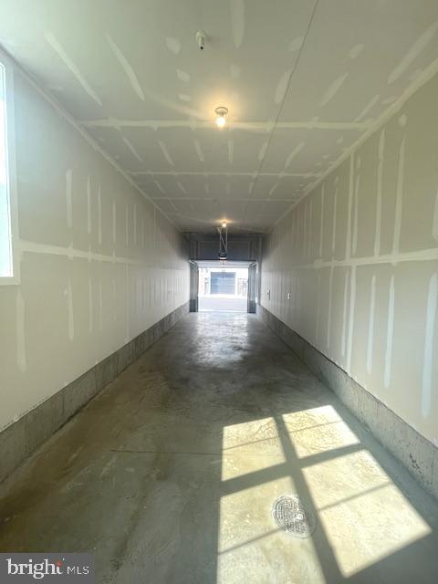 Building Photo - 14431 Gln Mnr Dr
