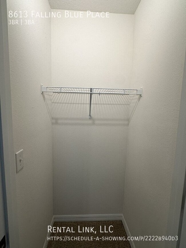 Building Photo - 8613 Falling Blue Pl