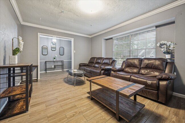 Building Photo - 13107 Tall Forest Dr