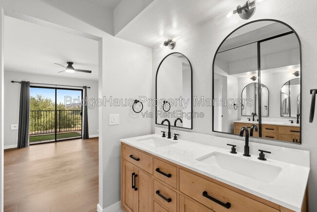 Building Photo - 6531 Corte Valdez
