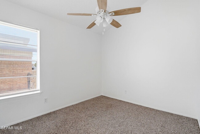 Building Photo - 10969 Duke Snider Cir