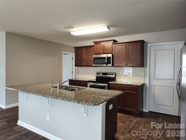 Building Photo - 6731 Broad Valley Ct