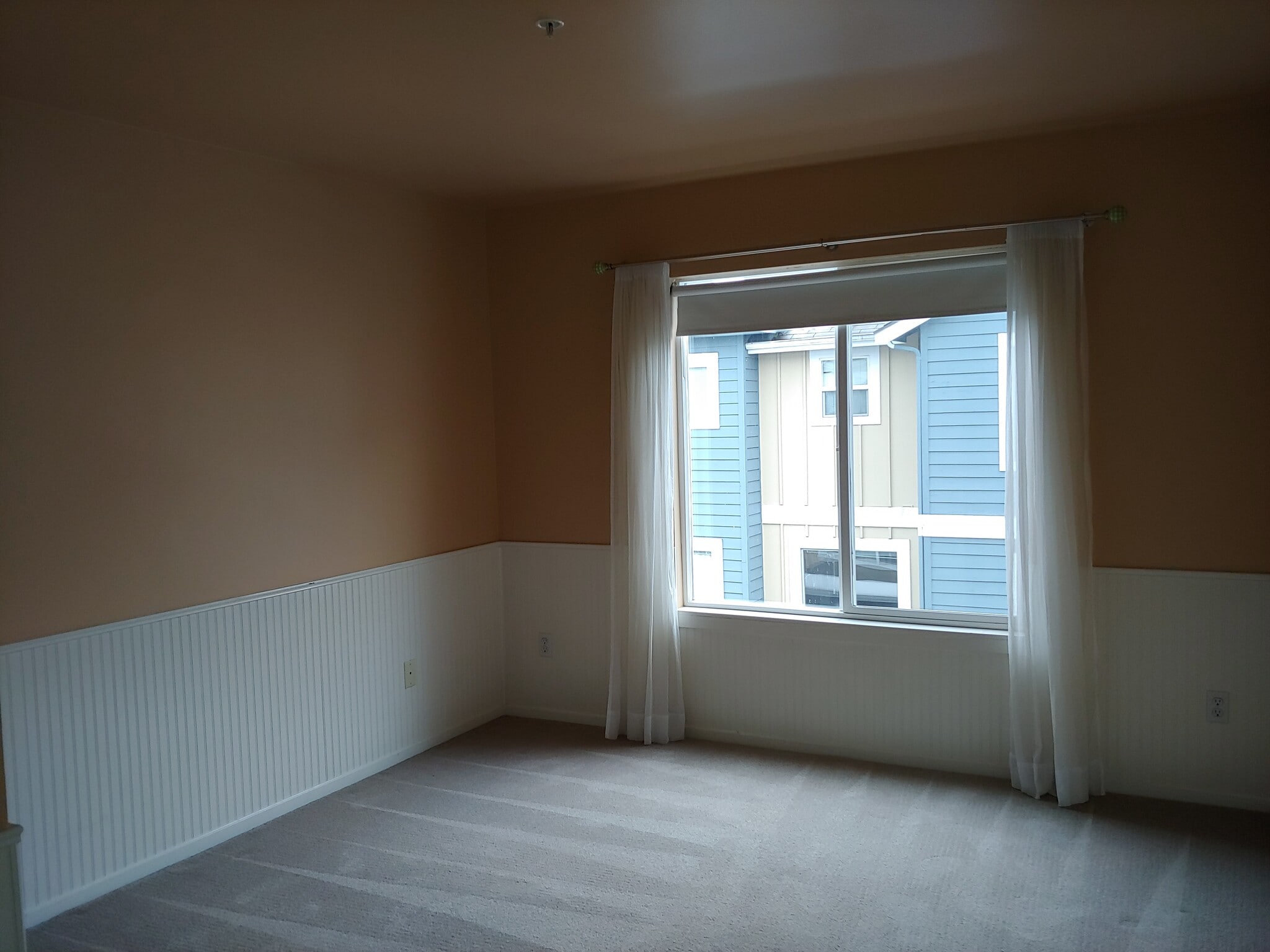 Spare bedroom - 9053 161st Ct NE