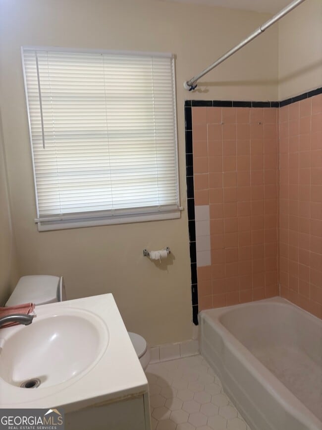 Building Photo - 5690 Cypress Dr