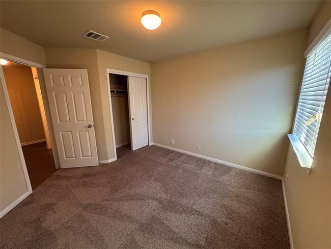 Building Photo - 315 Wildcat Dr