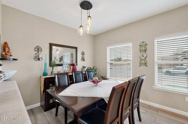 Building Photo - 14269 Escalera Dr