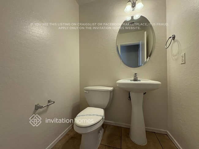 Building Photo - 11382 W Pima St