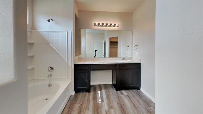 Building Photo - 14813 Turner Fls Rd