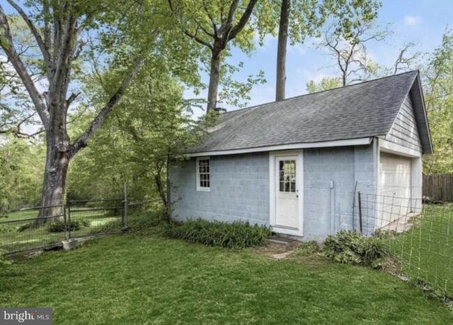 Building Photo - 13310 Mockingbird Ln