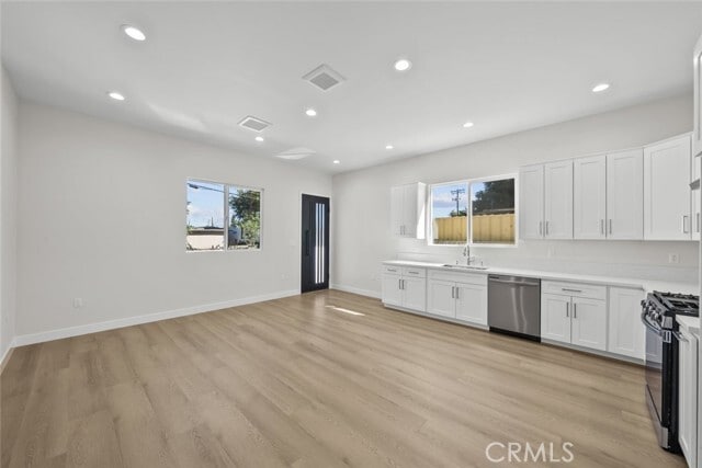 Building Photo - 16404 Donmetz St