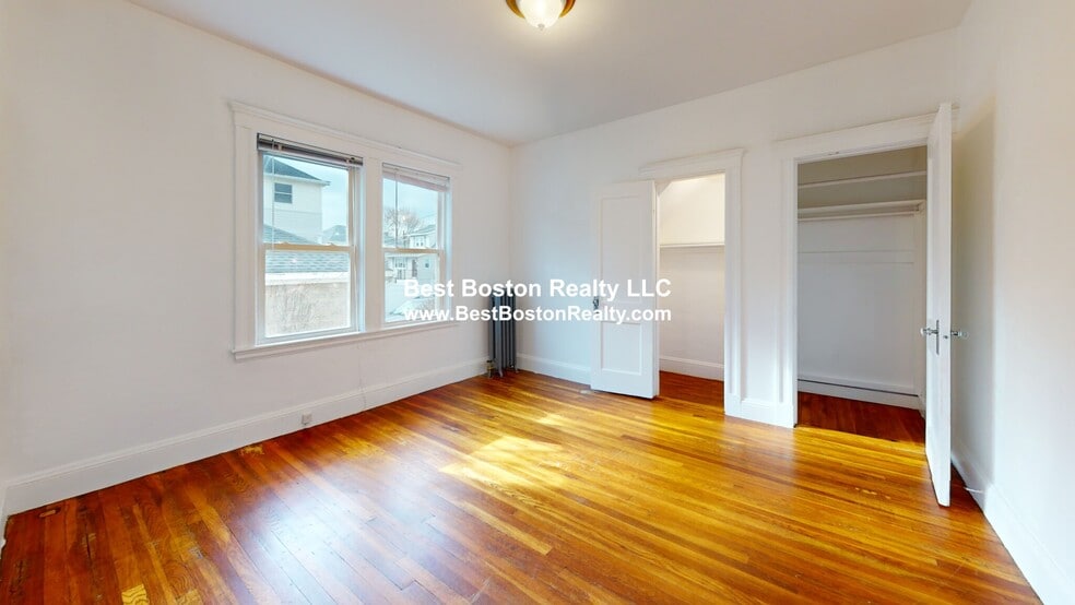 Building Photo - 27 Walter St