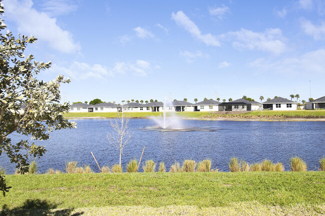 Building Photo - 8990 Dahlia Cir