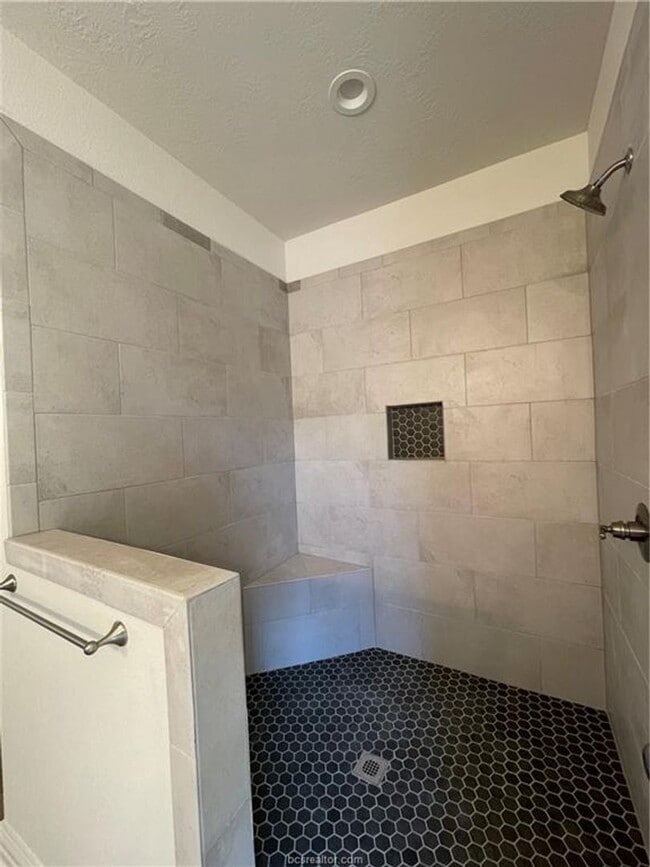 Building Photo - Brand New Townhome for Lease Available 12/...