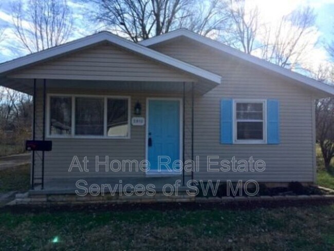 Building Photo - 2810 W College St