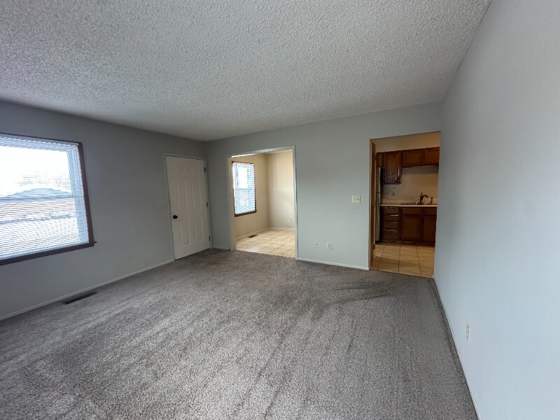 Building Photo - 1 Apollo St