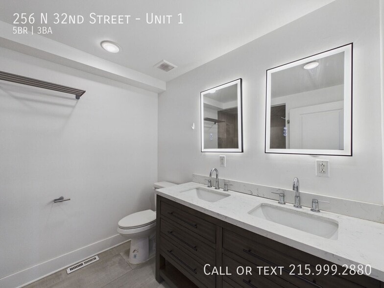 Building Photo - 256 N 32nd St