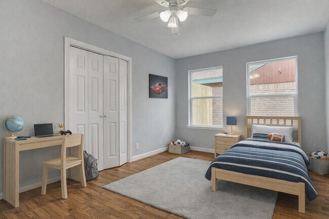 Building Photo - 4821 Brinkley St