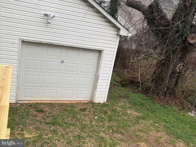 Building Photo - 5126 Call Pl SE