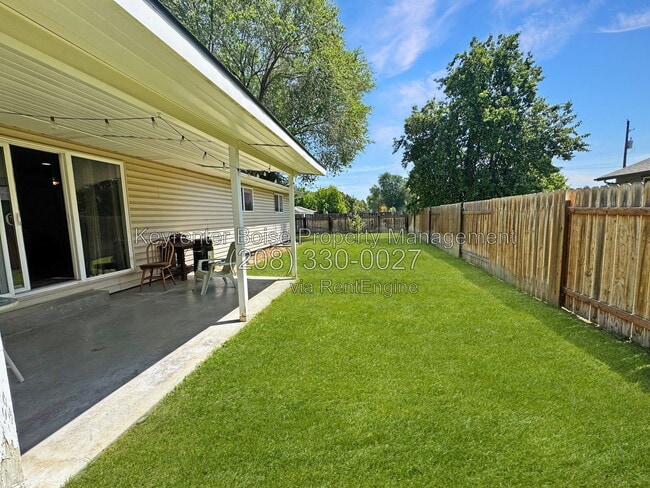 Building Photo - 5603 Centerbrook Dr