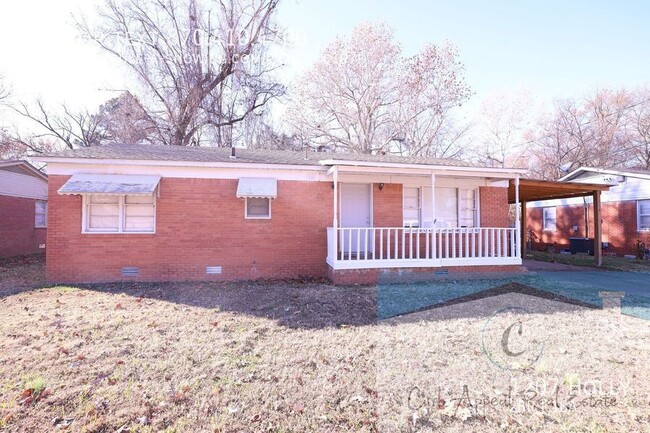 Building Photo - 1207 Holly-