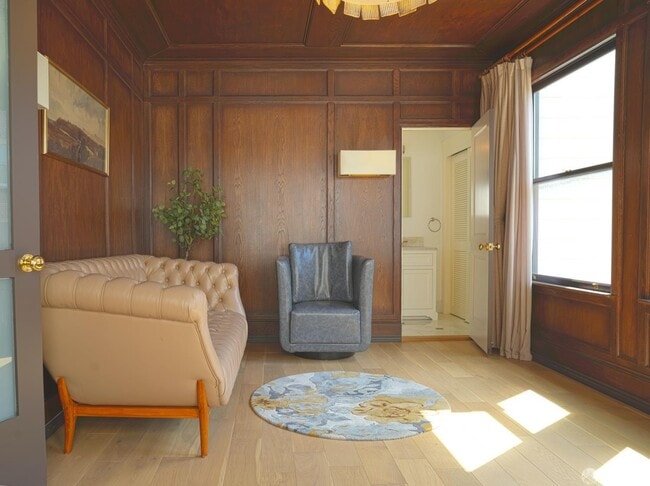 Building Photo - 2505 Divisadero St