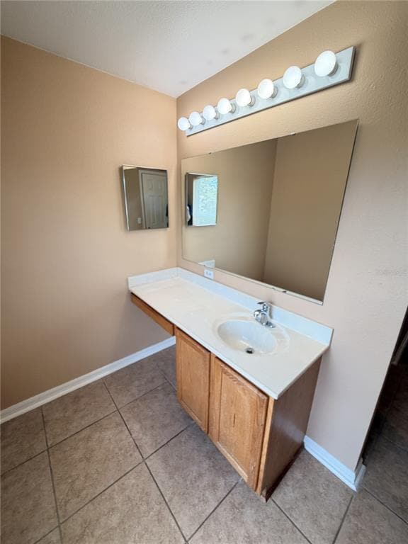 Building Photo - 4 Princess Geraldine Pl