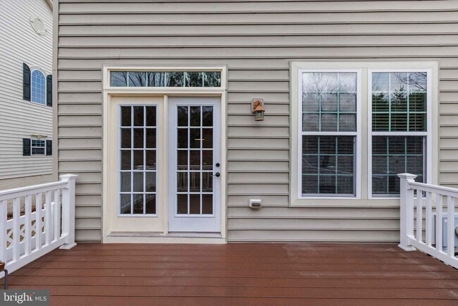 Building Photo - 9733 Braidwood Ter