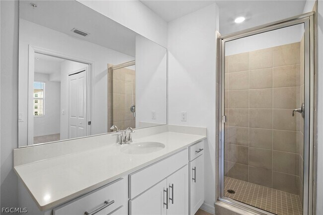 Building Photo - 18421 Copperhead Dr