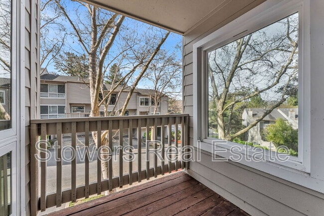 Building Photo - 503 Woodminster Dr