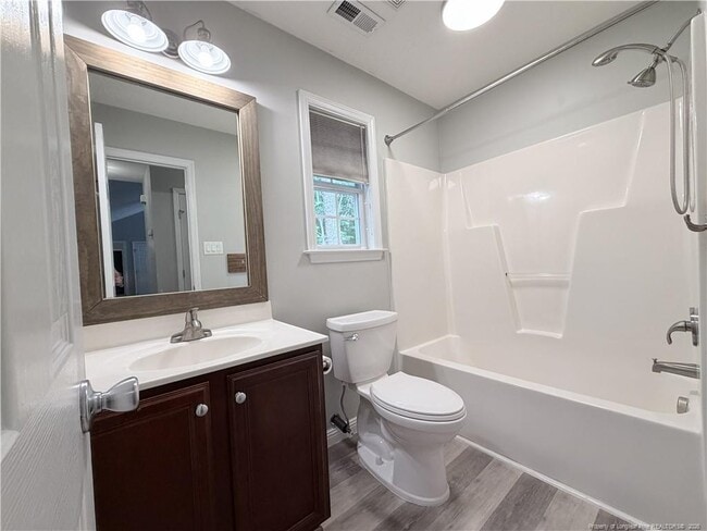 Building Photo - 3083 Carolina Way