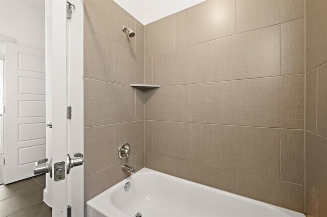 Building Photo - 7113 Cherry Beam Path