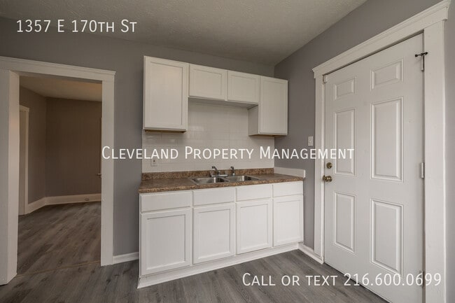 Building Photo - 1357 E 170th St
