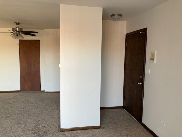 Building Photo - 17630 Rosewood Dr