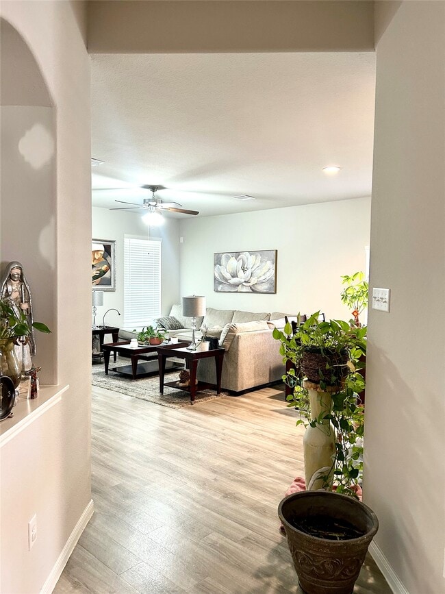 Building Photo - 19835 Capri Shrs Ln