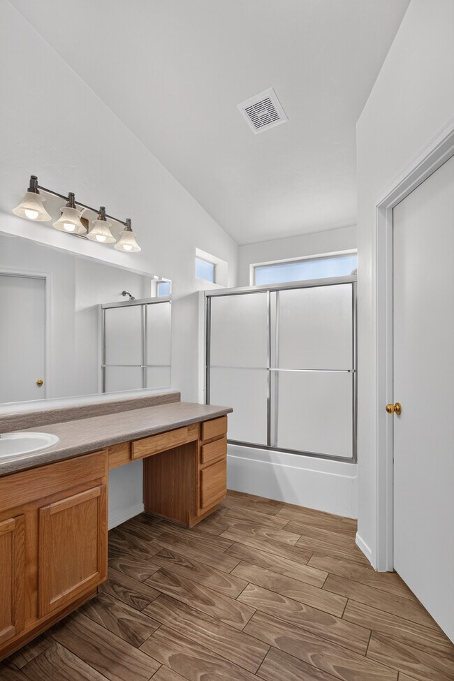 Building Photo - 8998 E Laurie Ann Dr