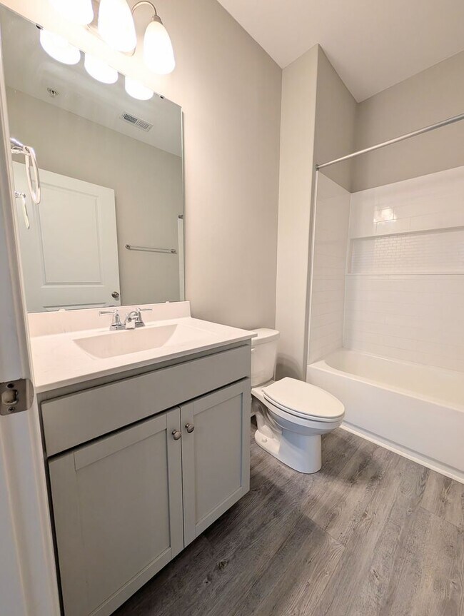 Building Photo - Kiskadee Parke – Long-Term Rental | Conway, SC