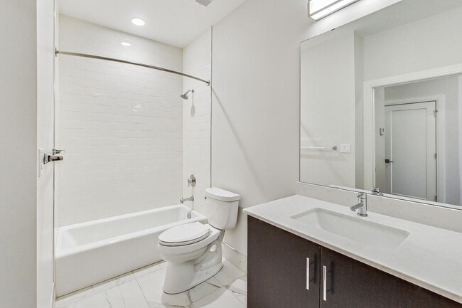 Building Photo - 555 Roger Williams Ave