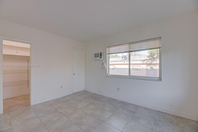 Building Photo - 212 Phoenetia Ave