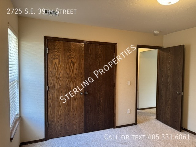 Building Photo - 2725 SE 39th St