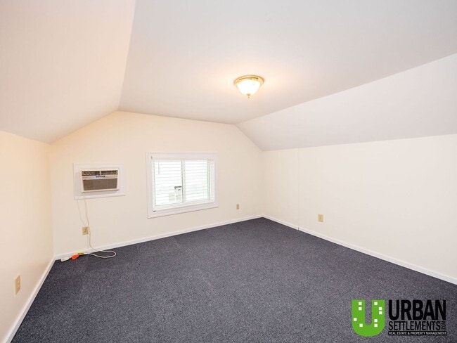 Building Photo - You will love this farmhouse on acreage