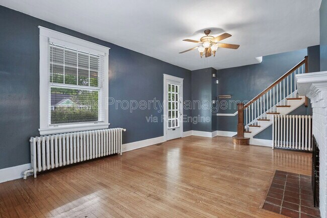 Building Photo - 1310 Greycourt Ave