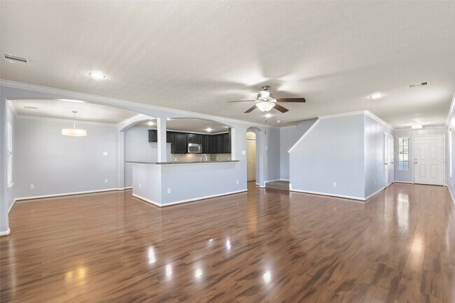 Building Photo - 11711 Red Hummingbird Dr